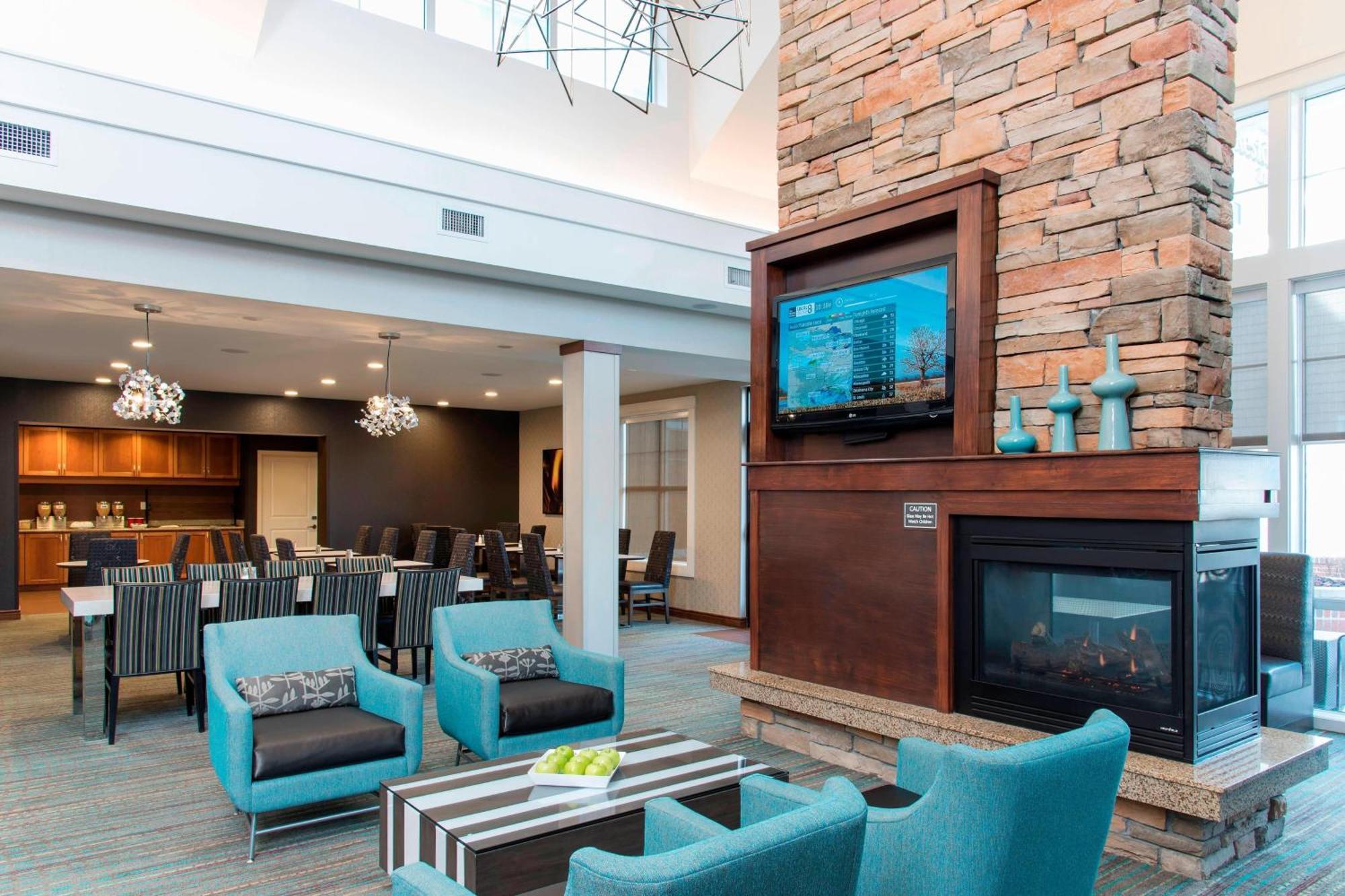 Residence Inn Moline Quad Cities Екстер'єр фото