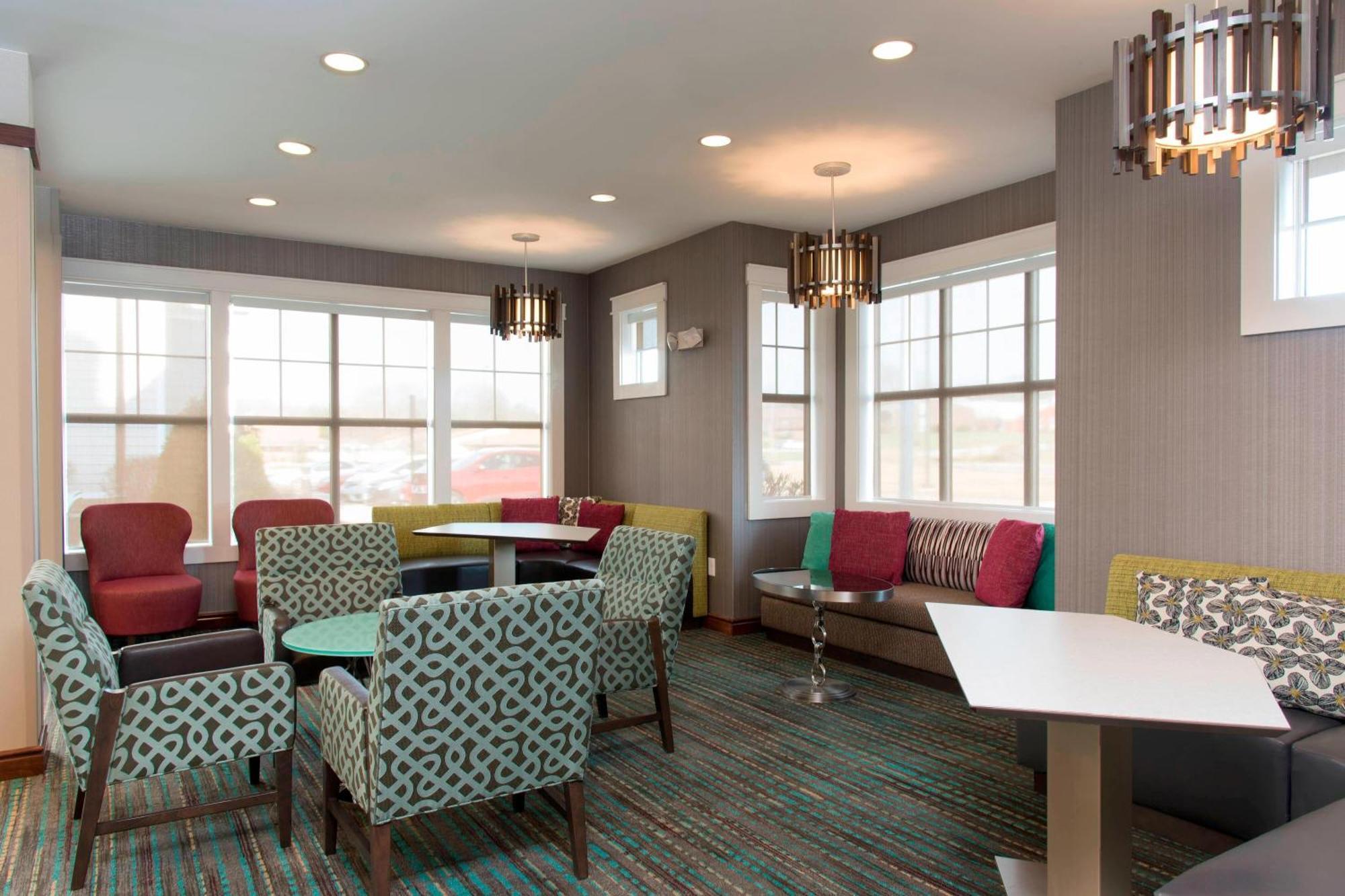 Residence Inn Moline Quad Cities Екстер'єр фото